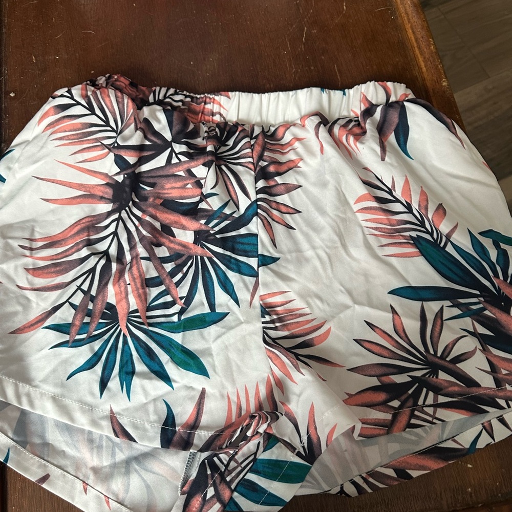 Tropical Print Women's Shorts